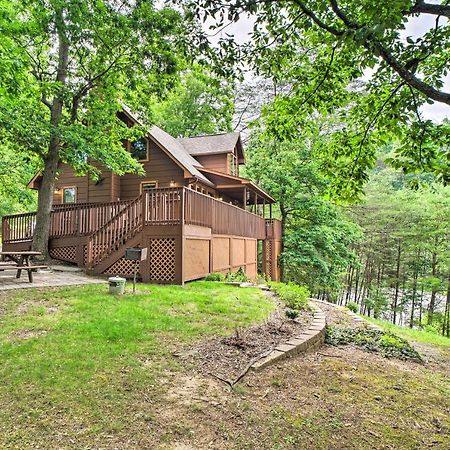 Central Sevierville Cabin With Hot Tub And Views! ภายนอก รูปภาพ